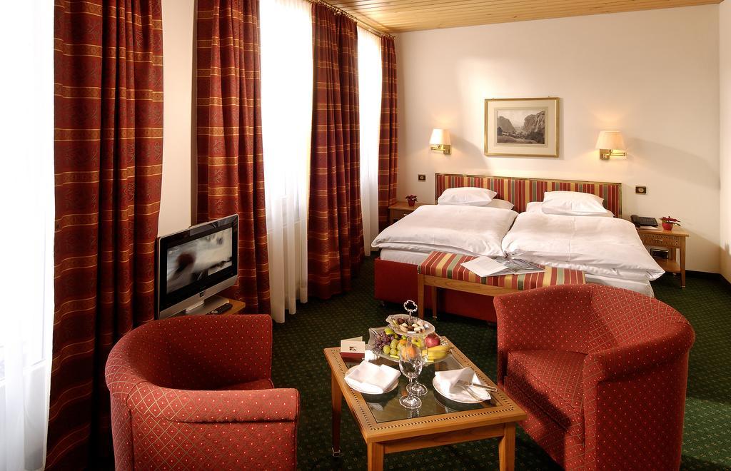 Grand Hotel Regina Jungfrau Rum bild